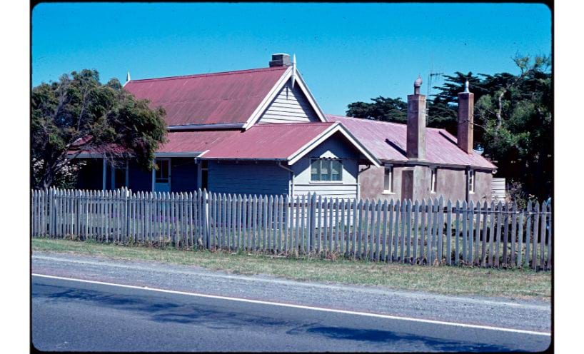 Paling fence at the front of Rosebrook State School between 1970 and 1999. 
