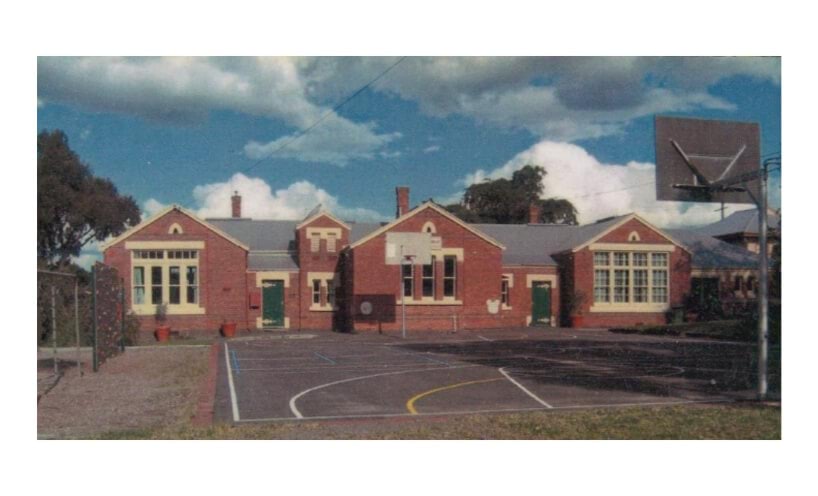 Basket ball court at rear of Taradale Primary School building around 2010.