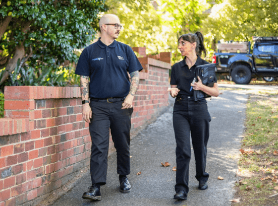 Image of Consumer Affairs Victoria Underquoting Taskforce inspectors at work